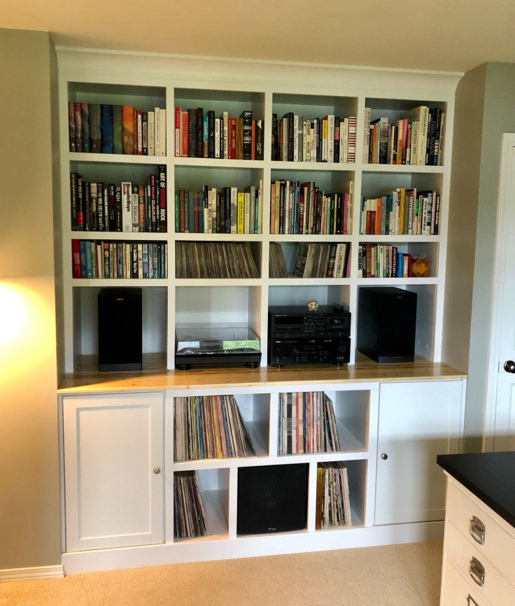 Built in Bookshelf